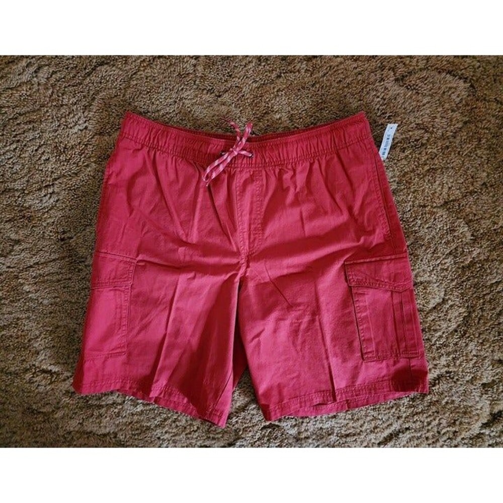 Amazon Essentials Men's Washed Red 9" Elastic Waist Cargo Short Size: Large. NWT